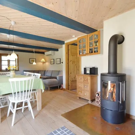 3 Bedroom Lovely In Romo